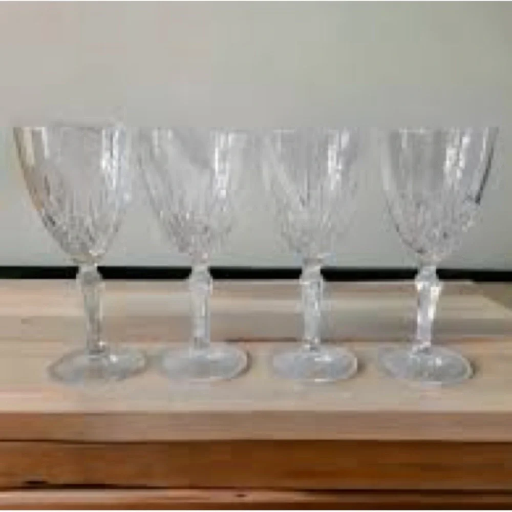 Elegant Blue Glassware Set by